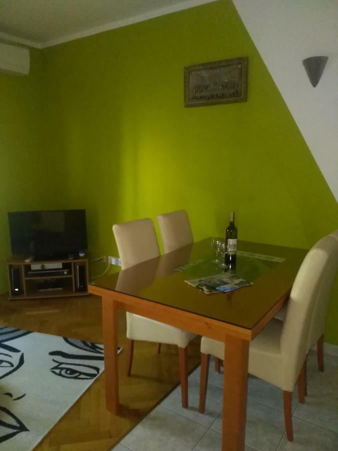 Apartment Ivan Trogir Exteriör bild